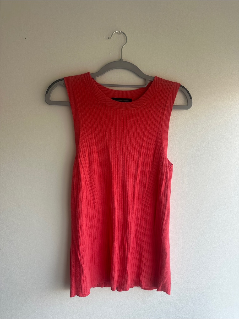 Banana Republic Ribbed Sleeveless Tank - Coral